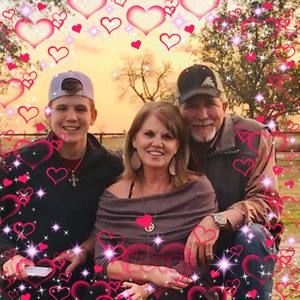 Meet your Posher, Debbie